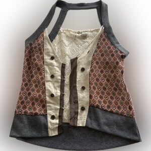 BKE brand bohemian-style halter vest, mixed-pattern design,lace detailing. Small